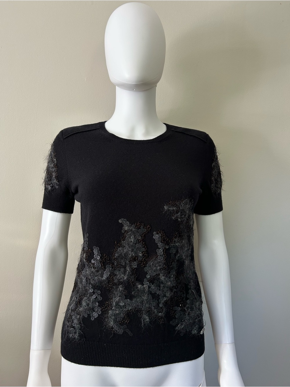 CHANEL 09A Black Cashmere Sequin Mohair Embroidered Sweater Top FR 38 US 6